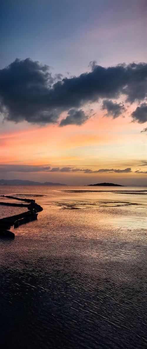 西瓜从六楼扔下竟完好无损，雷军说的“防弹涂层”到底是什么？